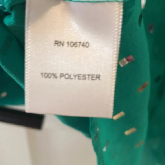 Serengeti Ladies Blouse.  Green w/Shiny Silver Pieces.  XL.‎  Button Up. - Picture 9 of 9